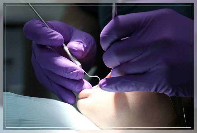 dental gloves use