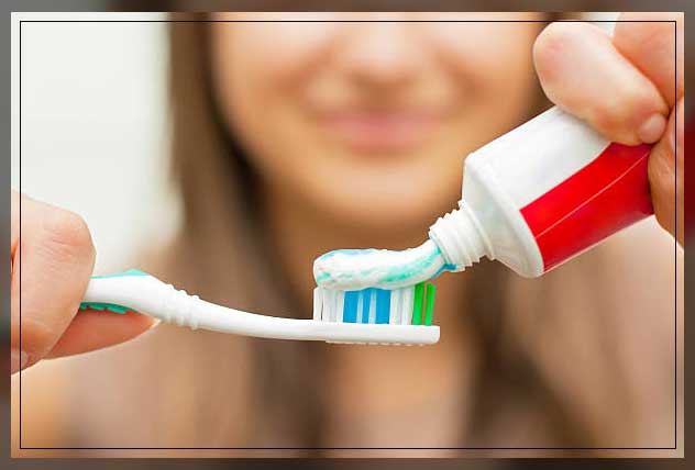 children using fluoride toothpaste